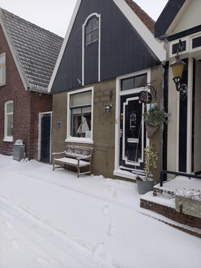 Bed En Breakfast Kamers En Meer Het Spookhuis Den Hoorn  Esterno foto